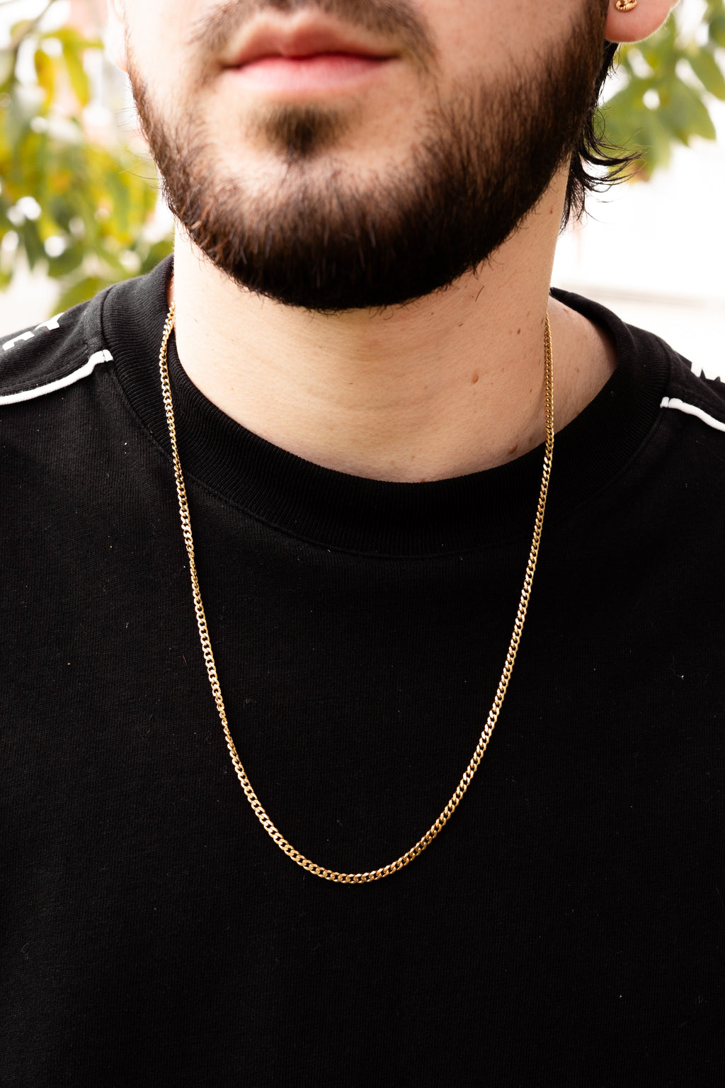 Cadena Cubana KAVRA puesta — look masculino frontal